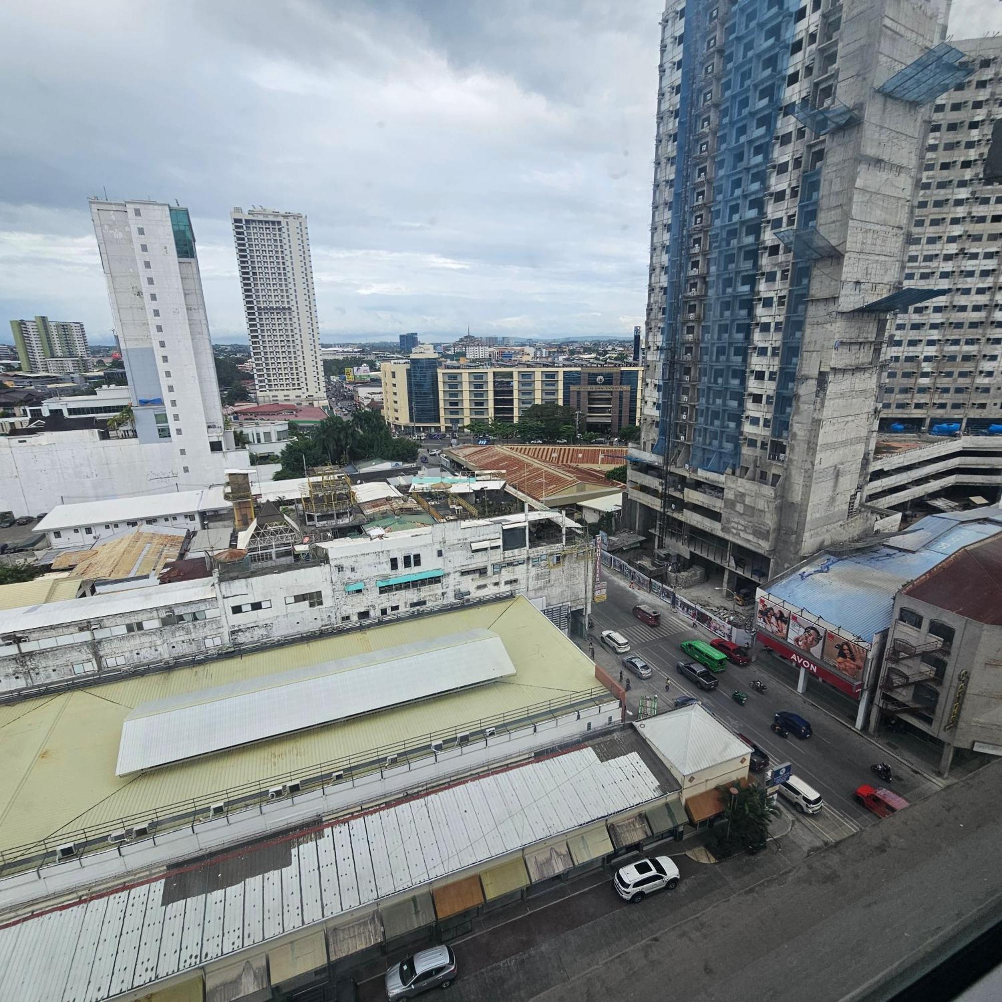 Avida Davao Condos, Downtown Cm Recto Avenue, Davao City Bilik gambar